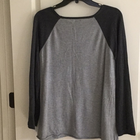 Sweater - Picture 2 of 2